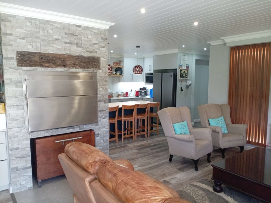 3 Bedroom Property for Sale in Tergniet Western Cape